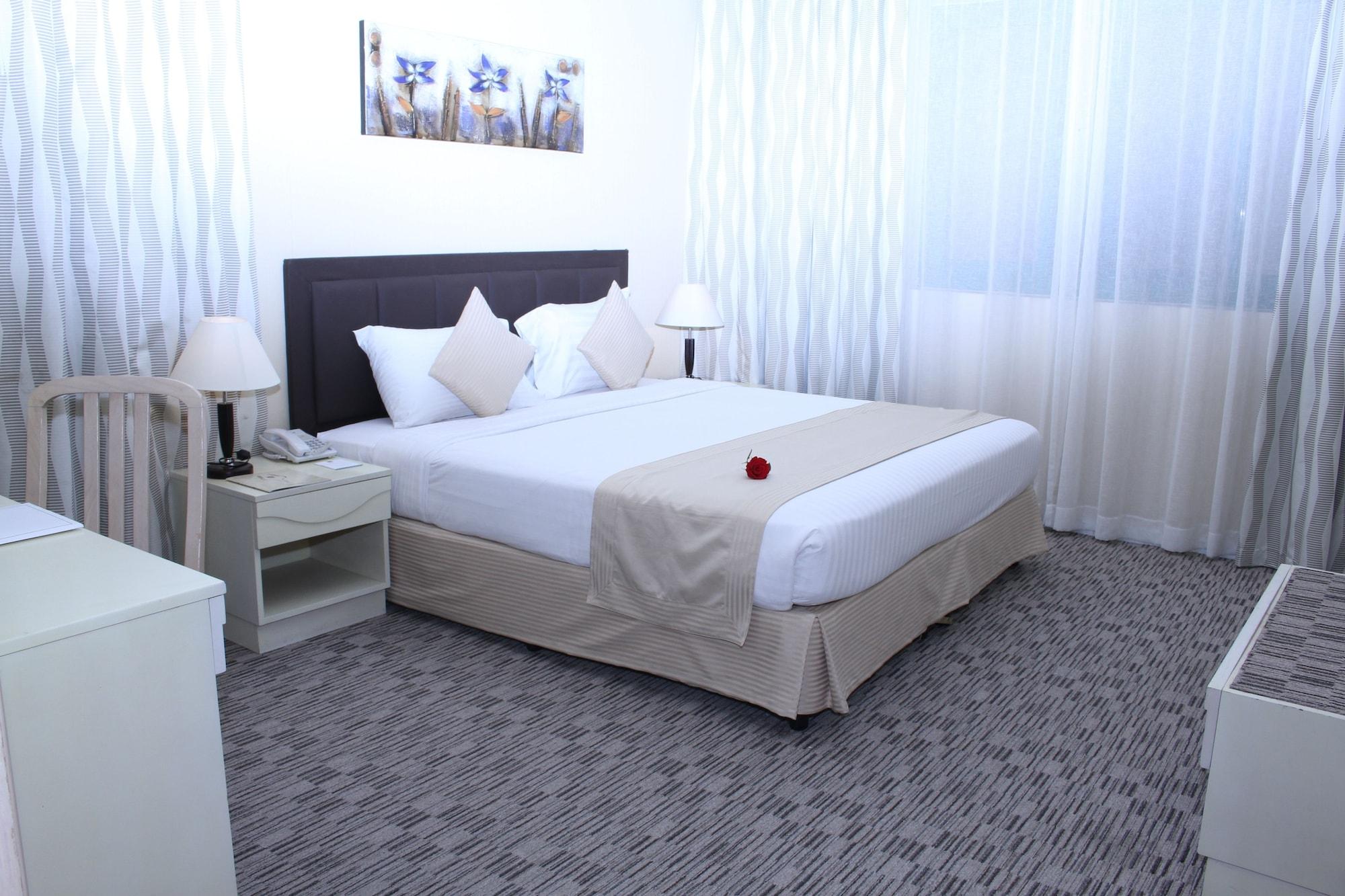 Wescott Pearl Hotel Apartments Dubai Eksteriør billede
