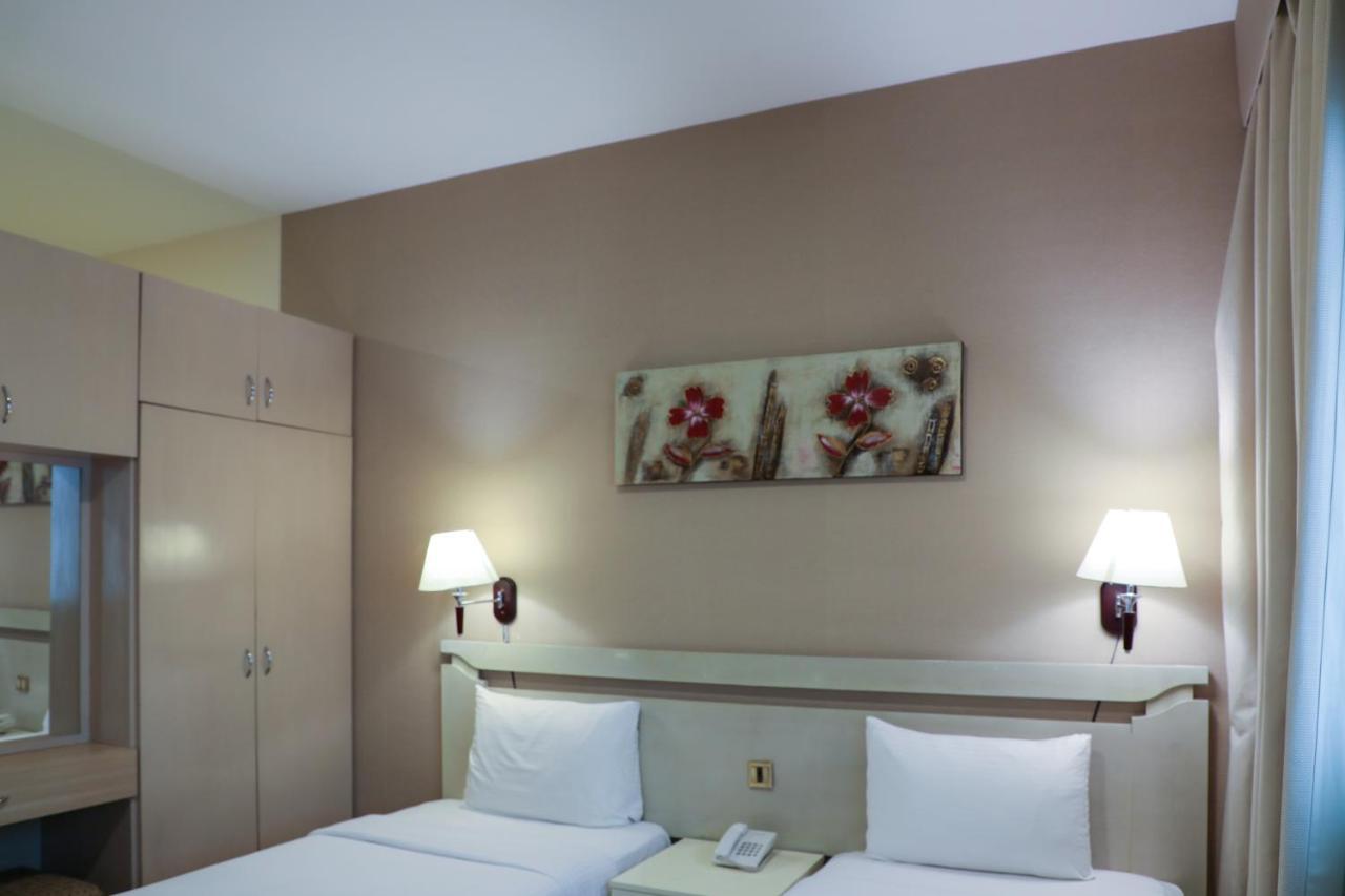 Wescott Pearl Hotel Apartments Dubai Eksteriør billede