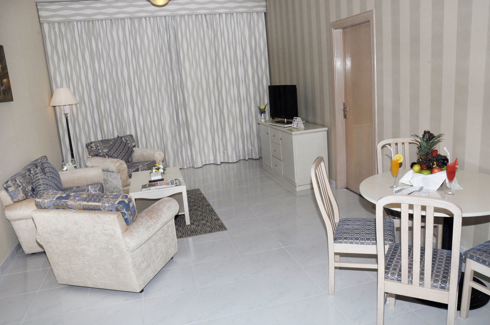 Wescott Pearl Hotel Apartments Dubai Eksteriør billede